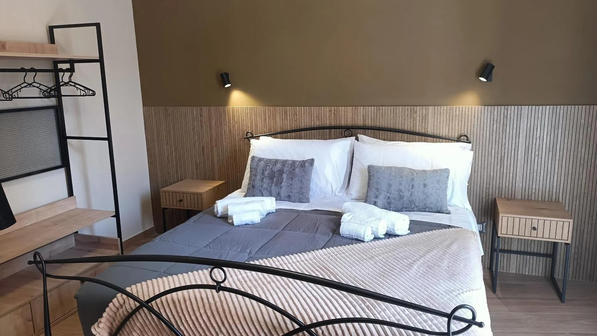 Borgese Apartments 巴勒莫